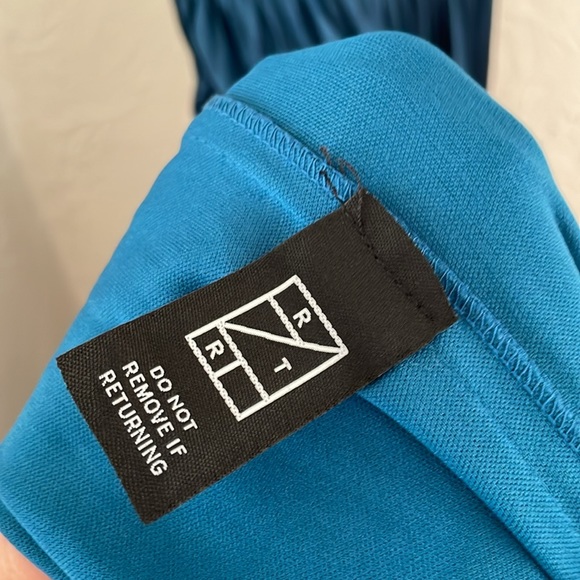 IEENA FOR MACDUGGAL Women's Pleated Gown Size 6 in Navy Blue - Picture 9 of 10